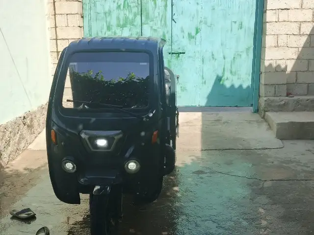 Моторолер, Абдураҳмони Ҷомӣ