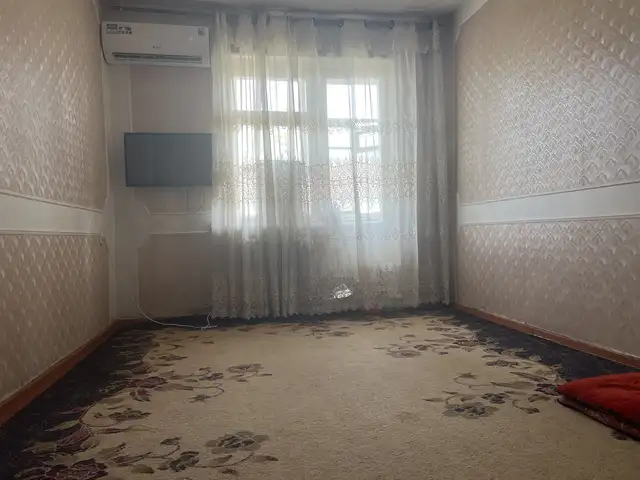 Комната в 2-комн. квартире, 4 этаж, 37м², 92мкр, Душанбе