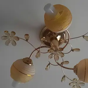Люстра, Хуҷанд