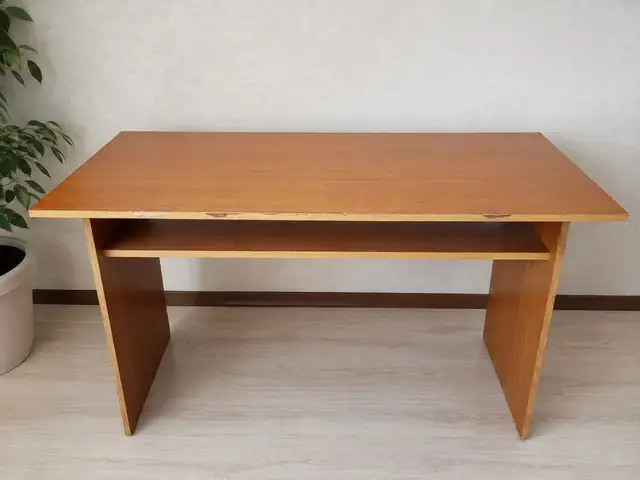 Стол, Душанбе