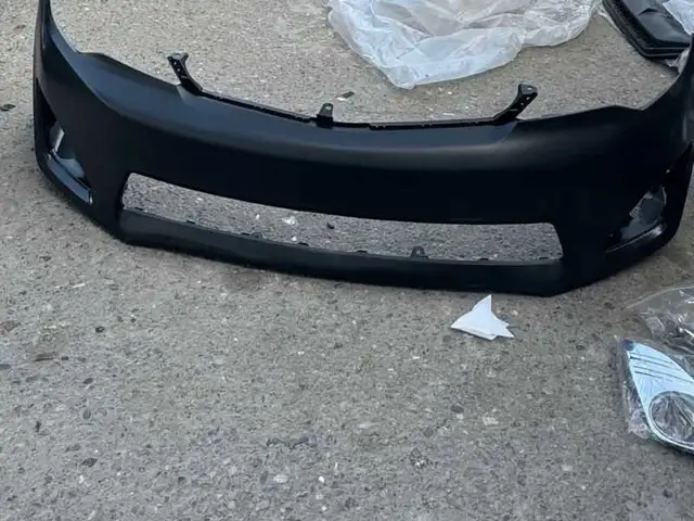 Передний бампер от Toyota Camry 3, Душанбе