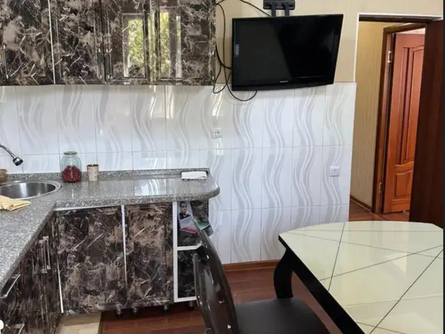 2-комн. квартира, 4 этаж, 1м², 46 мкр, Душанбе