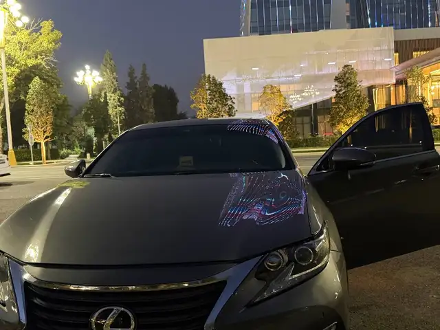 Lexus ES series