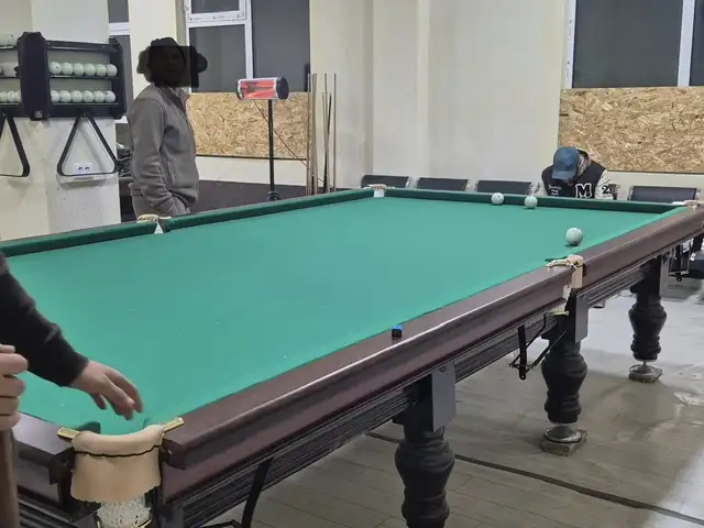 Бильярдный стол, Душанбе