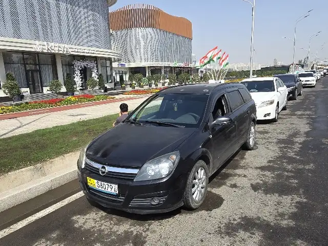 Opel Astra H