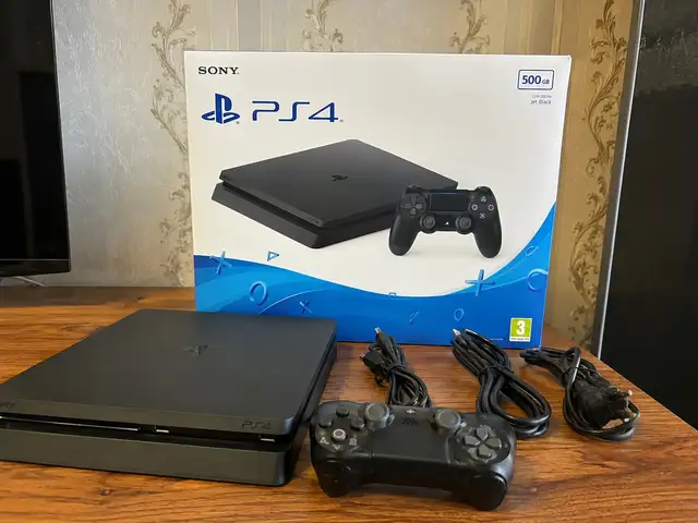 Игровая приставка PS4 slim на прокат, Худжанд