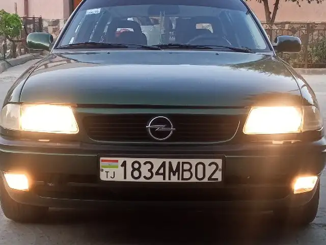 Opel Astra F