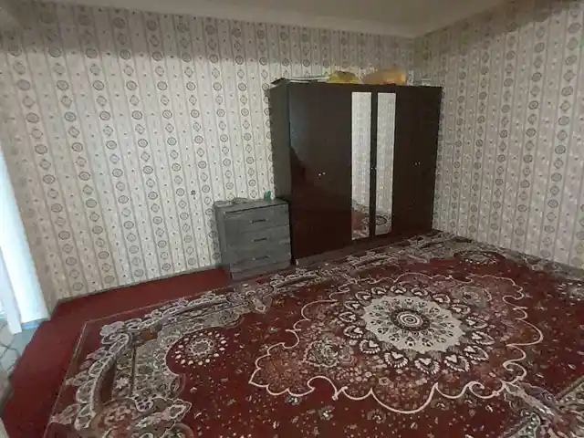 Комната в 1-комн. квартире, 18 этаж, 70м², Исмоили Сомони, Душанбе