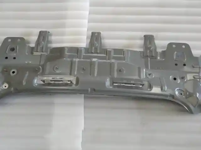 Задняя панель от BYD E2, Душанбе