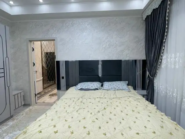 3-комн. квартира, 2 этаж, 90м², Чороҳаи Ҷал ҷам, Душанбе