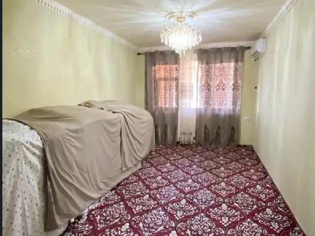 2-комн. квартира, 2 этаж, 43м², Шолкамбинат, Хуҷанд