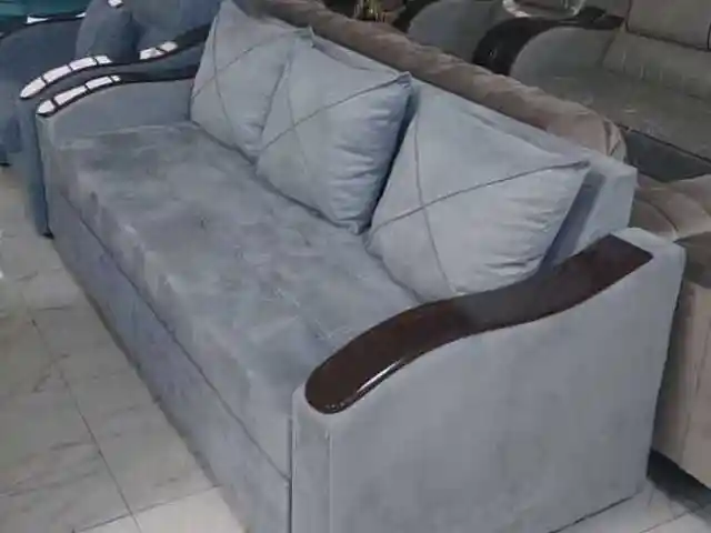 Диван, Душанбе