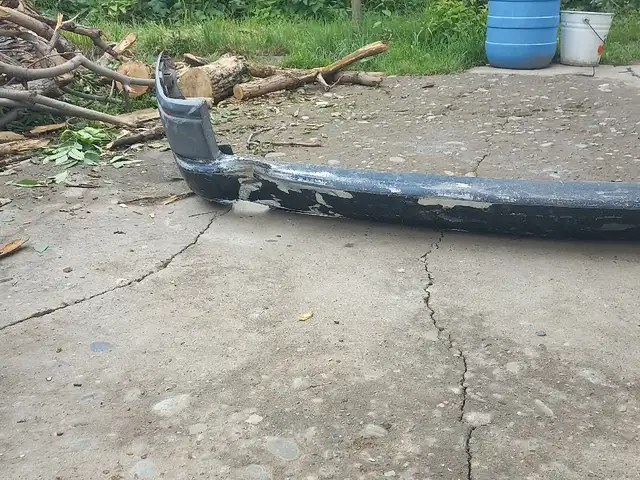 Задний бампер от opel astra f, Ваҳдат