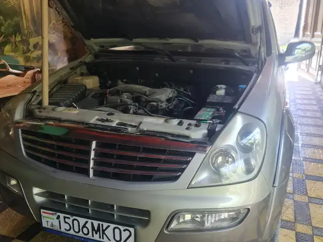 Ssang Yong Rexton