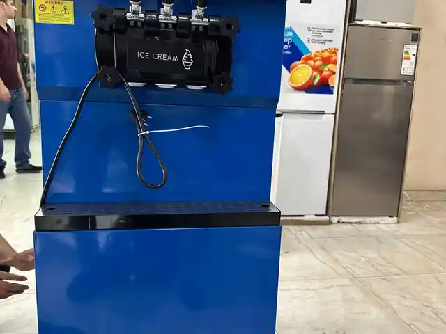 Фризер 2 м 2.8kv, Душанбе