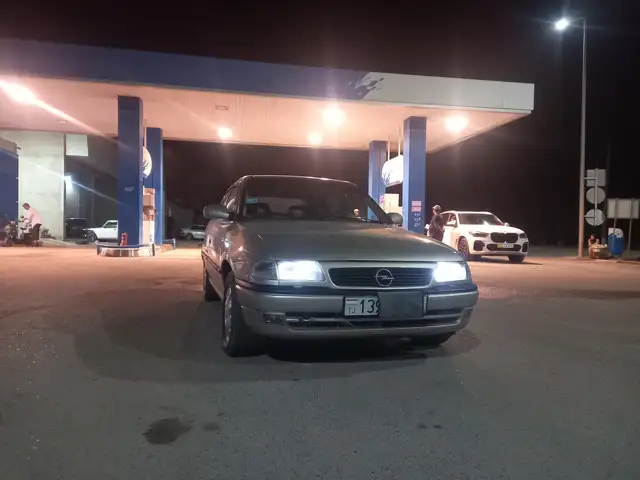 Opel Astra F