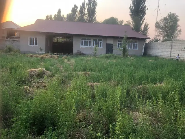 Продажа постройки с земельным участком 17 сот.,5 км то даромадани душанбе Бари радиостанция, Рӯдакӣ