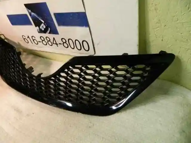 Облицовка для Toyota Camry 2 2010-2011 SE SK, Душанбе