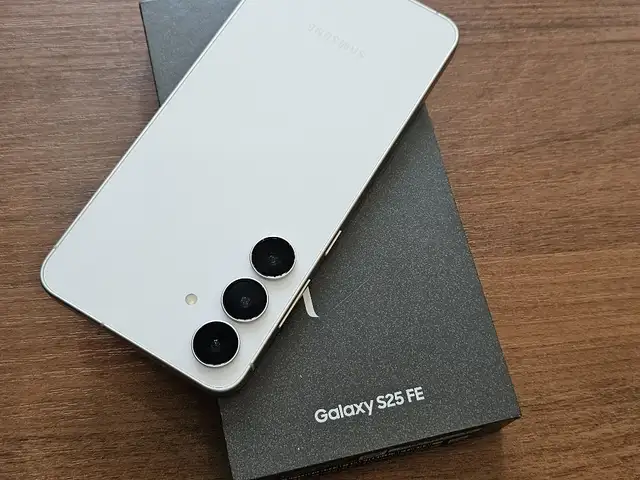 Samsung Galaxy S25 Fe 256gb Carea 5G 2sim, Худжанд