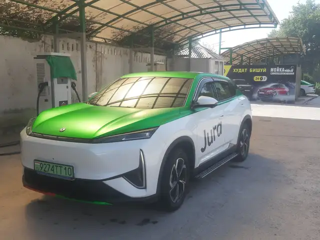 Dongfeng L7