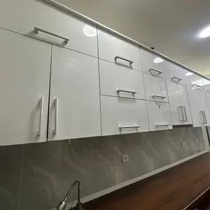 Большой кухонный гарнитур со столешницей, Душанбе