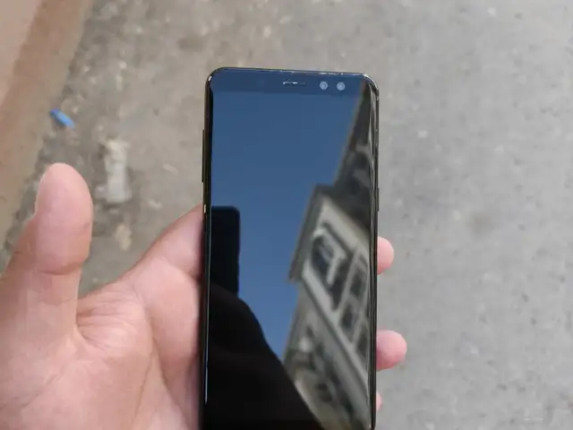 Samsung Galaxy A8, Душанбе