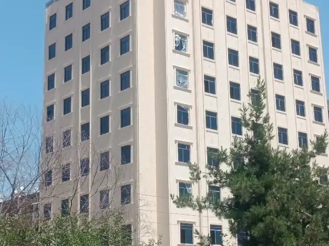 3-комн. квартира, 9 этаж, 78 м², Ш.Бохтар, Бохтар (Курғон-Теппа)
