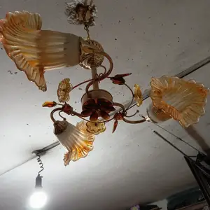 Люстра, Худжанд