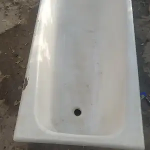 Ваннаи чугунни, Душанбе
