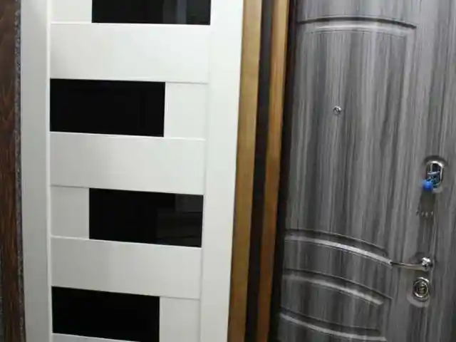 Двери в стиле хай тек, Душанбе
