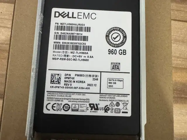 Жесткий диск Dell EMC 960GB SSD MZ-7LH960C SATA, Душанбе