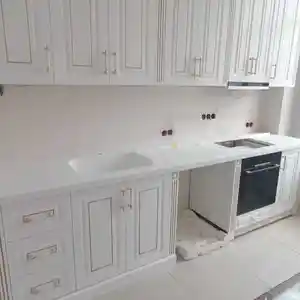 Санги сунъи акрилй, Душанбе