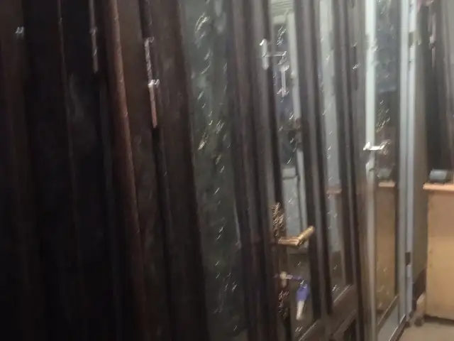 Дверь, Душанбе