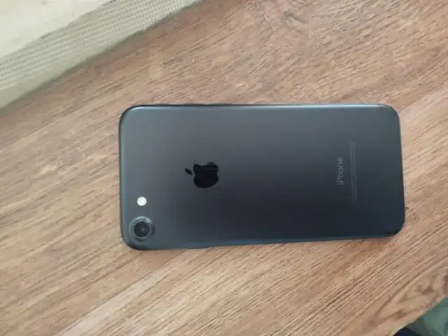 Apple iPhone 7, 32 gb, Бохтар (Курғон-Теппа)