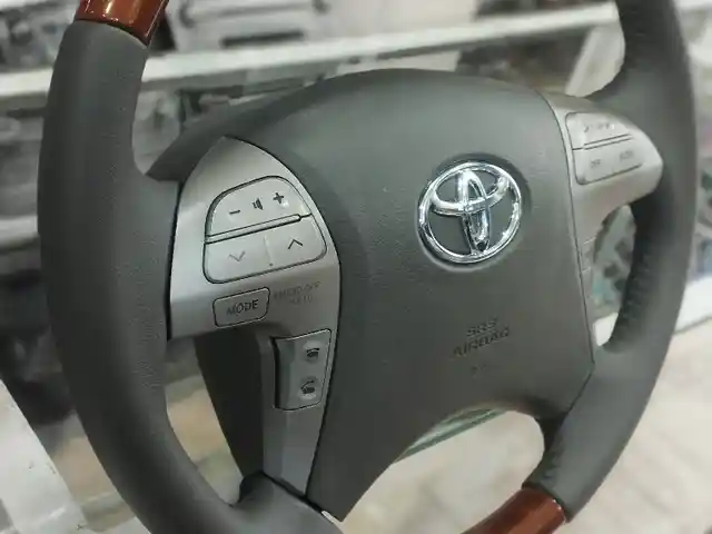 Штатный руль от Toyota Camry 2, Душанбе