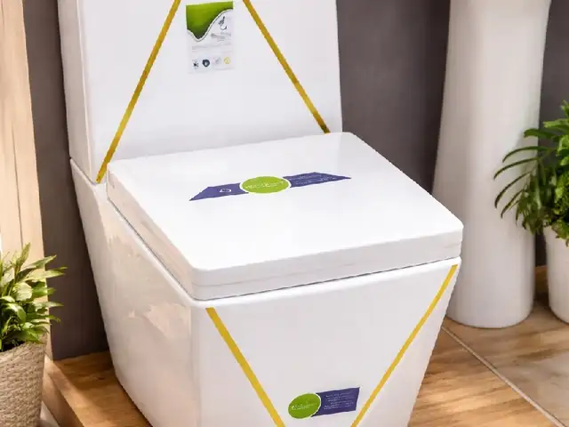 Унитаз Велис, Душанбе