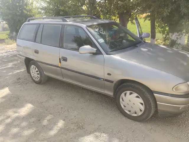 Opel Astra F