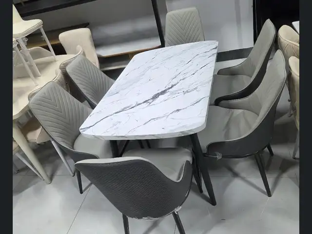 Стол и стулья, Душанбе