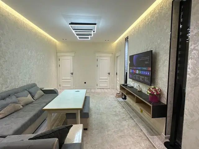 3-комн. квартира, 11 этаж, 106м², 82, Душанбе