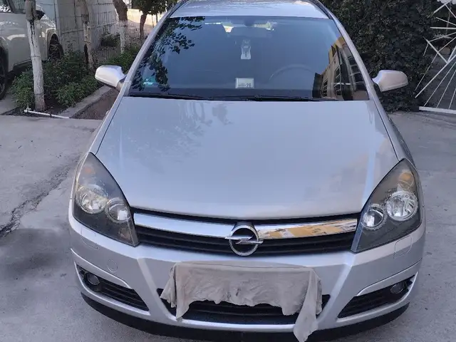 Opel Astra H