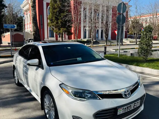 Toyota Avalon