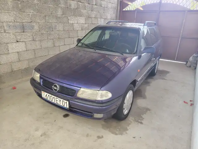 Opel Astra F