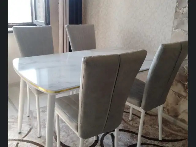 Стол и стулья, Душанбе