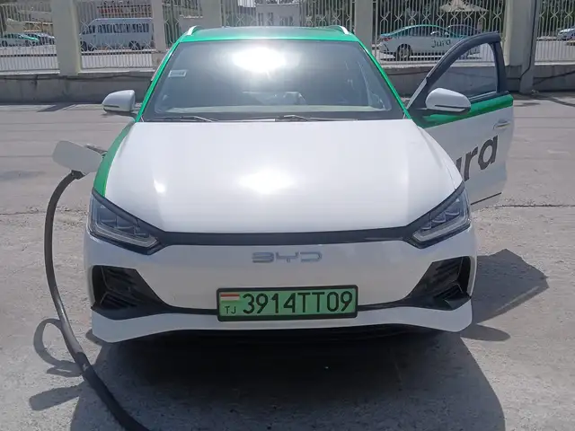 BYD E2