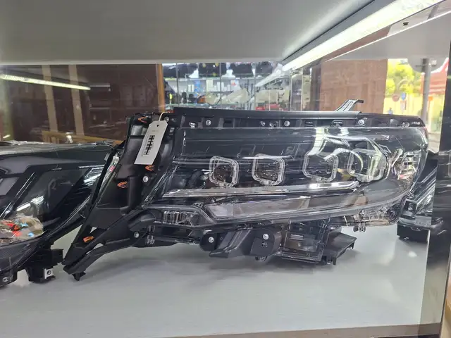 Фары TOYOTA PRADO, Душанбе