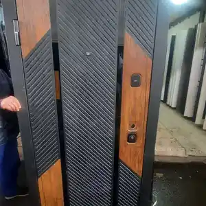 Железная Дверь, Душанбе
