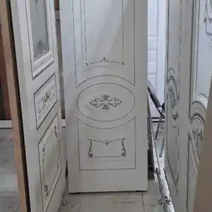 Дверь, Душанбе