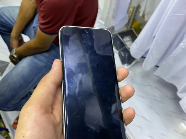 Телефон Tecno, Ҳамадонӣ