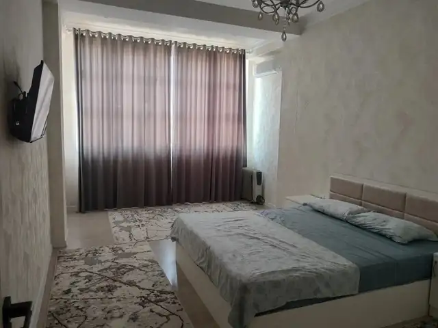 2-комн. квартира, 7 этаж, 75м², Универмаг, Хуҷанд