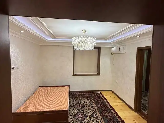 3-комн. квартира, 1 этаж, 55 м², Пахтакор, Хуҷанд
